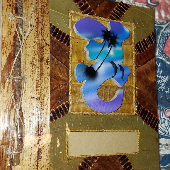 Handcrafted of 100% all natural materials photo album NWOT - Picture 2 of 3